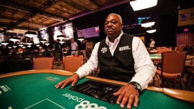 So poker vlogerji res tudi panožni delavci na WSOP? 44 WSOP dealer